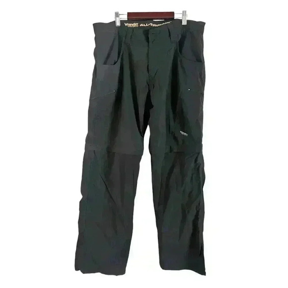 Wrangler Men’s All Terrain Convertible Cargo Pants Black Size 34 X 30 Hiking - Picture 1 of 6